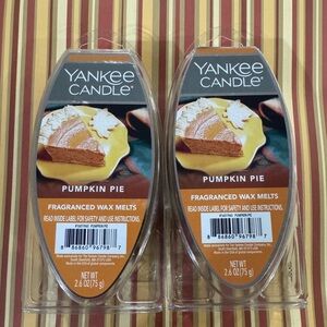 Brand New in Package 12 Count Yankee Candle Pumpkin Pie Fragranced Wax Melts